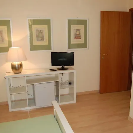 فندق مبيت وإفطار Relais Fiorelli 4*